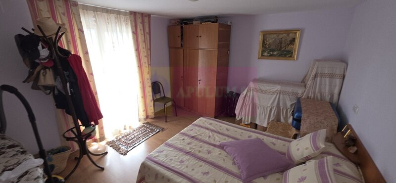 Casa de vanzare cu 3 camere in Poiana Campina